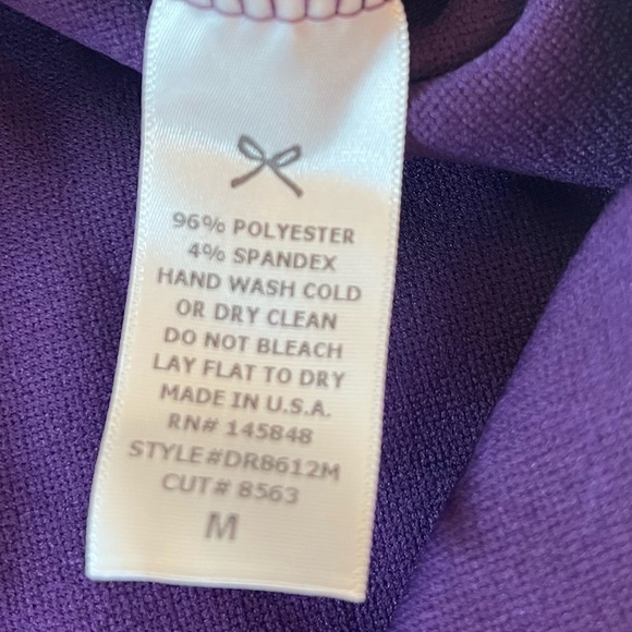 PINKBLUSH purple scalloped edge short sleeve stretch maternity dress size med - Picture 6 of 6